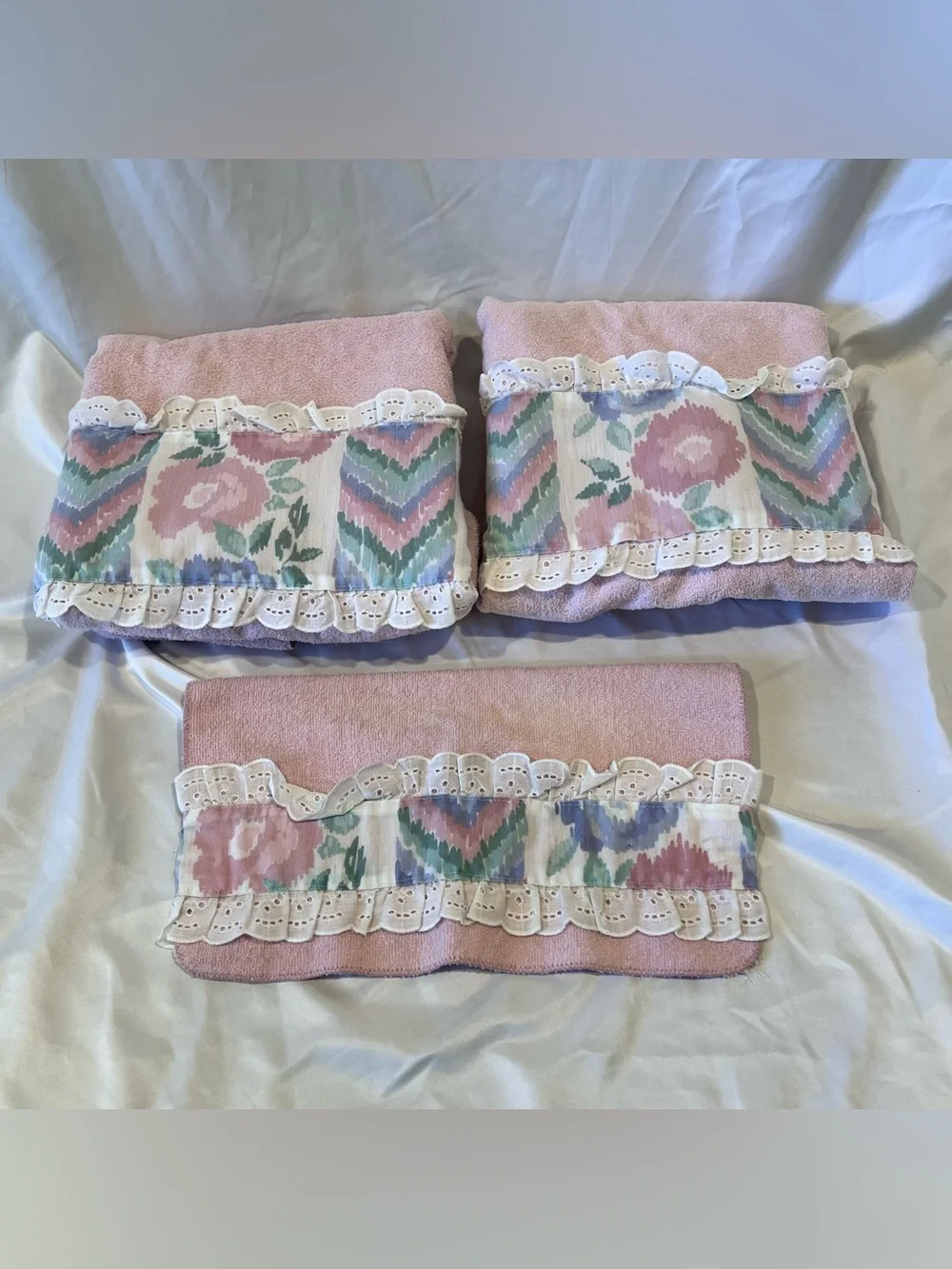 Vintage Lady Pepperell Celebration Pink Cottagecore Towel Set